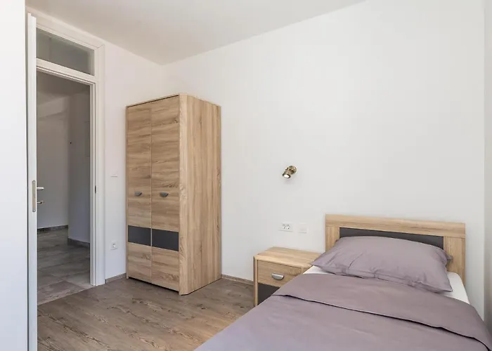 Σπίτι διακοπών 4 Bedroom Gorgeous In Ičići