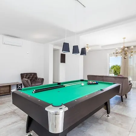 Awesome In With House Sea View Holiday home Icici