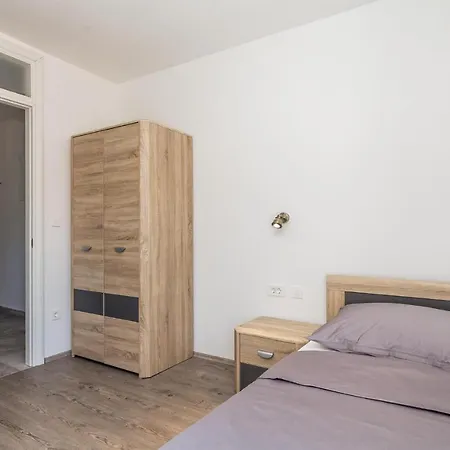 Dom wakacyjny Awesome In With House Sea View Ičići