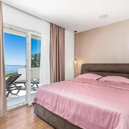 Awesome In With House Sea View Holiday home *