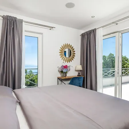 Holiday home Awesome In With House Sea View *